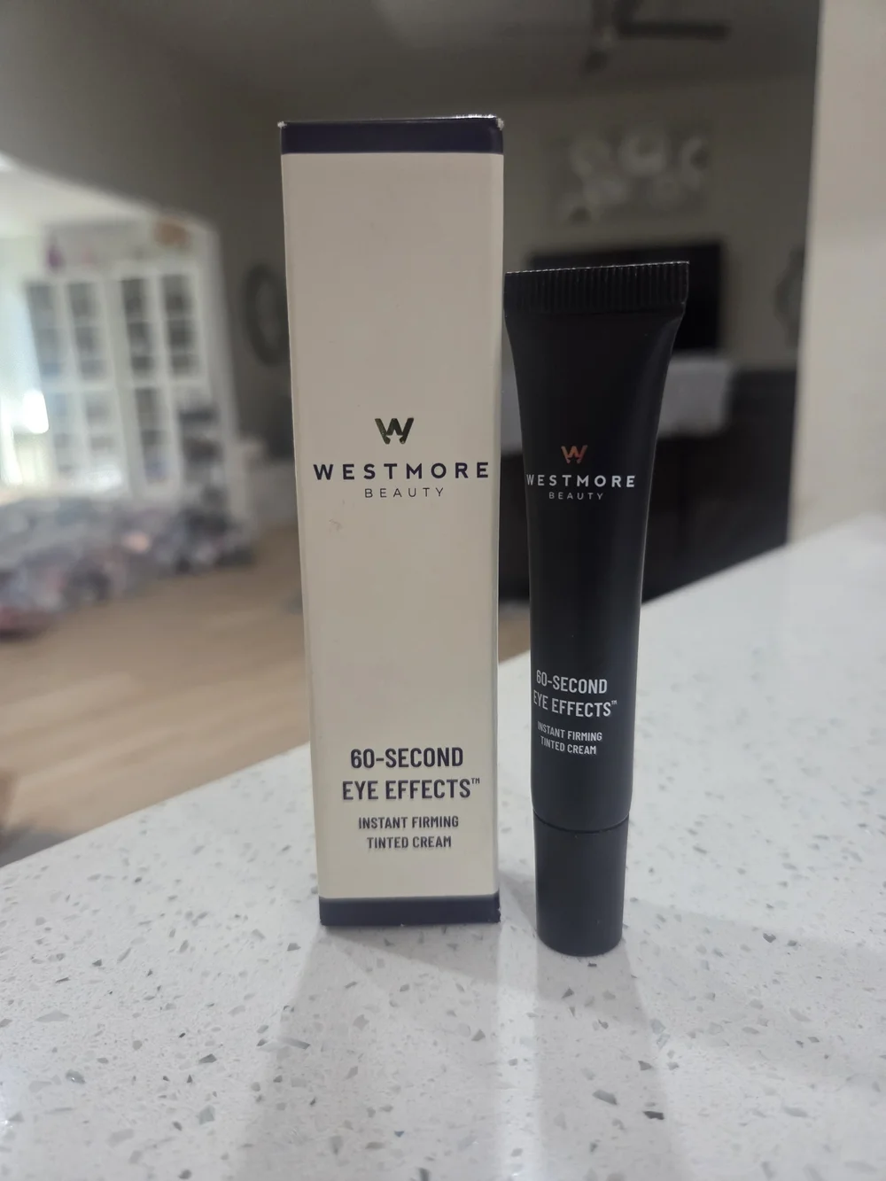 Westmore Beauty 60-Second Eye Effects Instant Firming Tinted Cream -